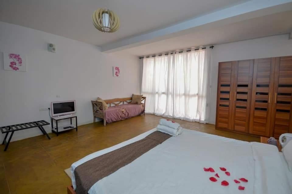 Hotel La Casa Di Luna Antananarivo Kültér fotó